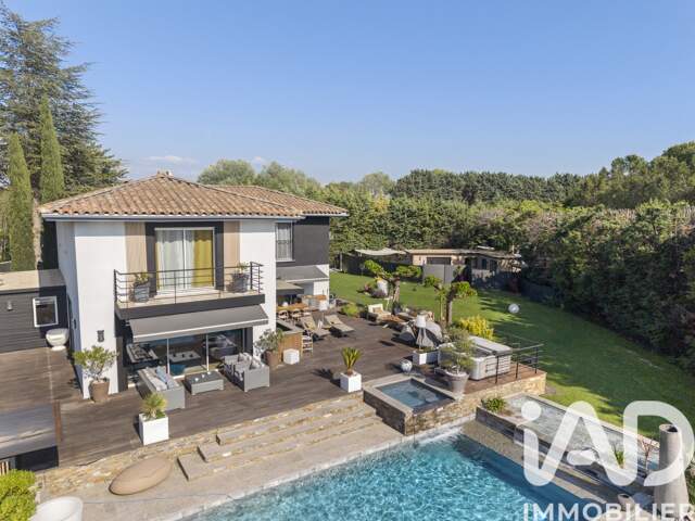 Vente Maison d'architecte 8 pièces — photo du bien