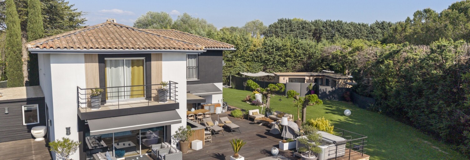 Maison 8 Pièces 300 m² à vendre à Aix-en-Provence (13090)