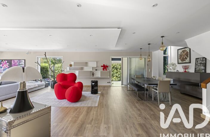 Vente Maison d'architecte 8 pièces — photo 2