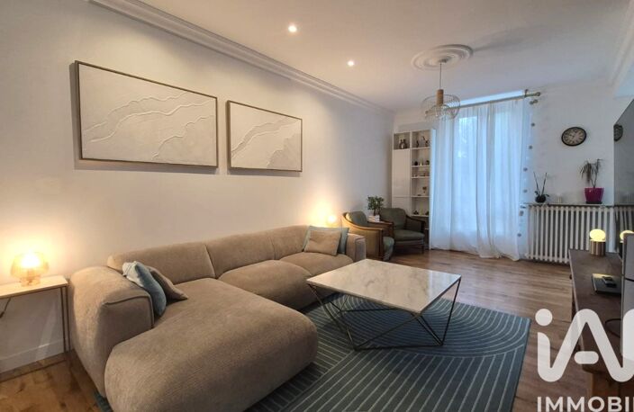 Vente Maison/villa 7 pièces — photo 2