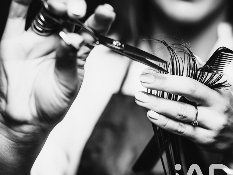Vente Esthétique, Coiffure 80 m&sup2; — photo 1