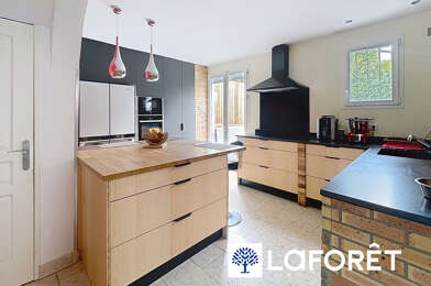 Maison 6 pièces 496800 €