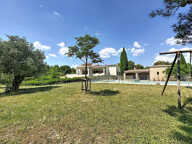 VILLA LAMBESC - 9 pièce(s) - 308 m2 — photo 2