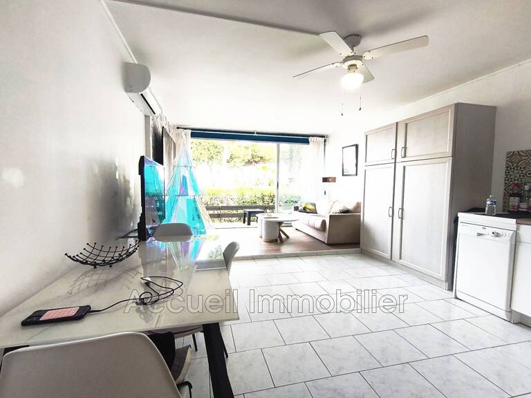Studio rez-de-chaussée surélevé avec aperçu sur la mer, en exc — photo 1