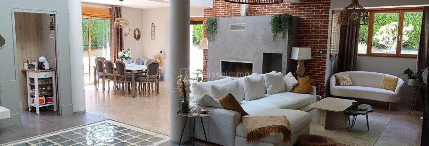 Maison 7 Pièces 272 m² à vendre à Besançon (25000)