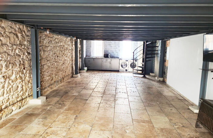 Loft sur 2 niveaux Marseille 6ème — photo 2