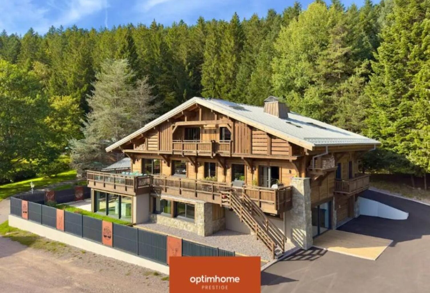 INVESTISSEMENT LOCATIF PREMIUM – 18 COUCHAGES – PISCINE & SPA — photo 1