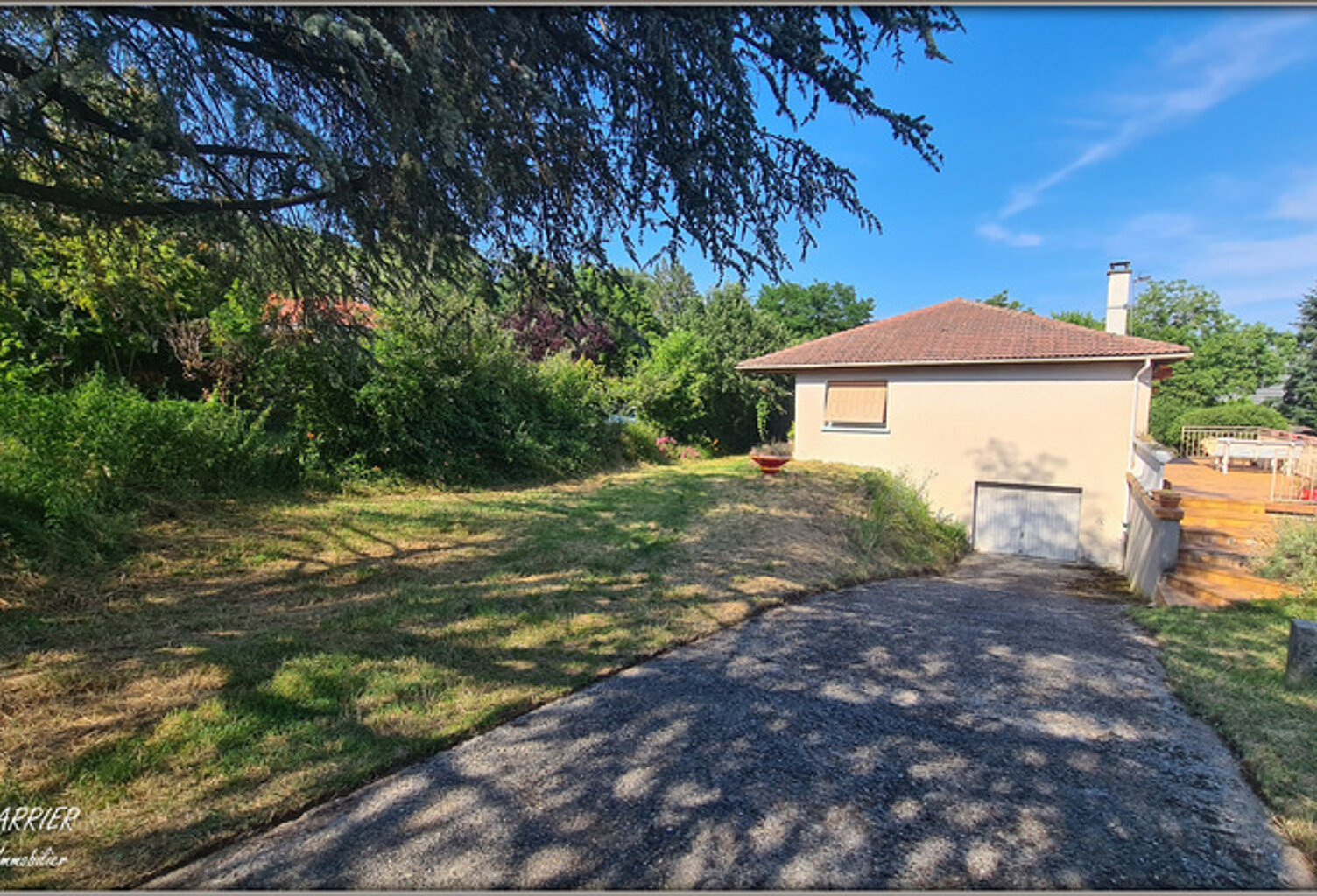 Maison avec grand terrain — photo 1