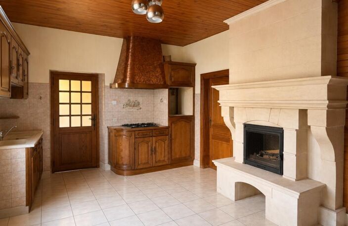MAISON 4 CHAMBRES AVEC GARAGE ET JARDINET — photo 4