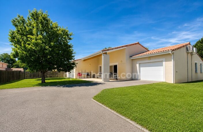 TOULOUSE SAINT-SIMON – ÉLÉGANTE VILLA CONTEMPORAINE DE PLAIN-PIED – 152 m² HABITABLES – "Terrain de 1 073 m² piscinable" – DOUBLE GARAGE — photo 3