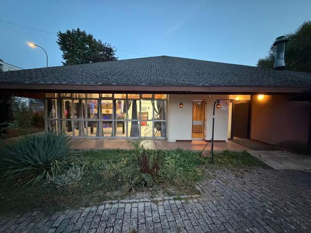 PLAIN-PIED DE 284M² DE SURFACE HABITABLE — photo du bien