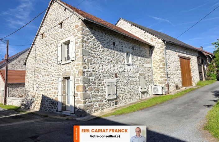 LONGÈRE EN PIERRE DE 90 M² AVEC DÉPENDANCES, L’ENSEMBLE SUR 921 M² DE TERRAIN CLOS — photo 2