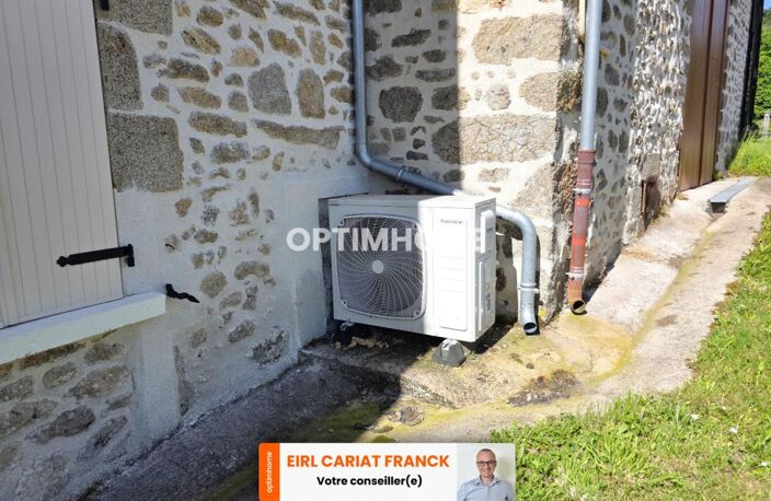 LONGÈRE EN PIERRE DE 90 M² AVEC DÉPENDANCES, L’ENSEMBLE SUR 921 M² DE TERRAIN CLOS — photo 3