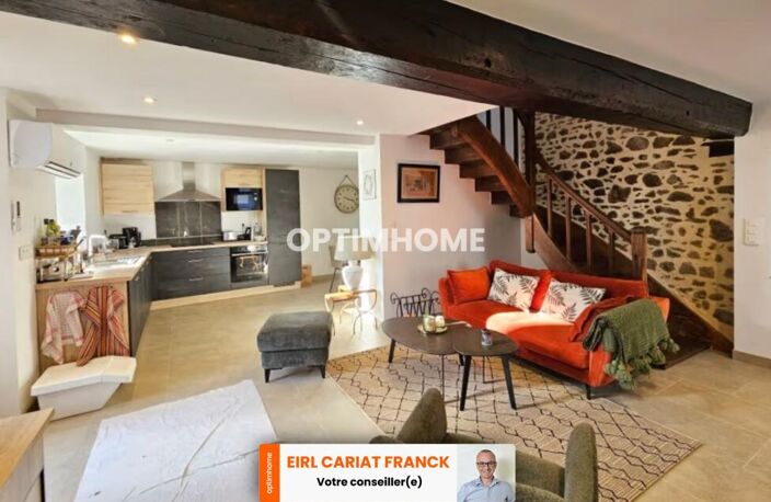 LONGÈRE EN PIERRE DE 90 M² AVEC DÉPENDANCES, L’ENSEMBLE SUR 921 M² DE TERRAIN CLOS — photo 4