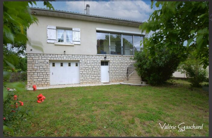 Maison familiale ou investissement à Port-Sainte-Foy-et-Ponchapt – 175 m² – 5 chambres – Double logement – Jardin 1038 m² — photo 2