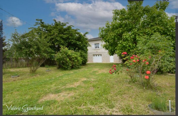Maison familiale ou investissement à Port-Sainte-Foy-et-Ponchapt – 175 m² – 5 chambres – Double logement – Jardin 1038 m² — photo 3