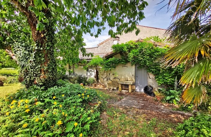 Maison en pierre 4 chambres à rénover 159m2 — photo 2