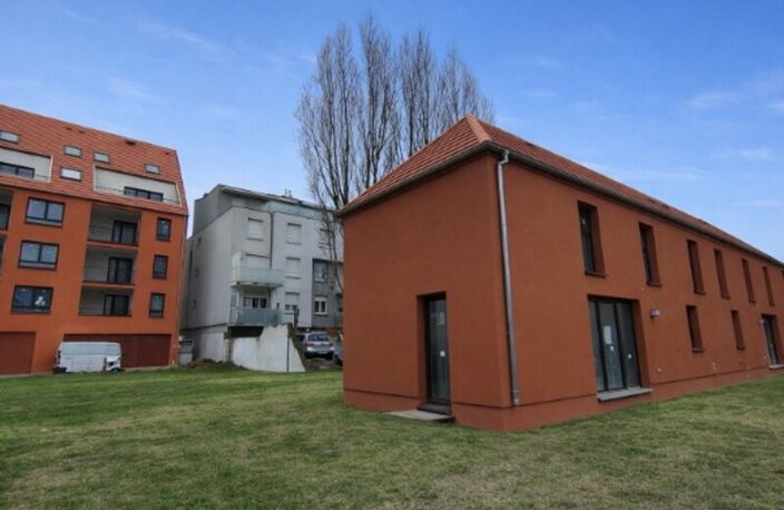 appartement à vendre 2 pièces STRASBOURG (67) avec terrasse, 2 places de stationnement et 1 cellier inclus — photo 2