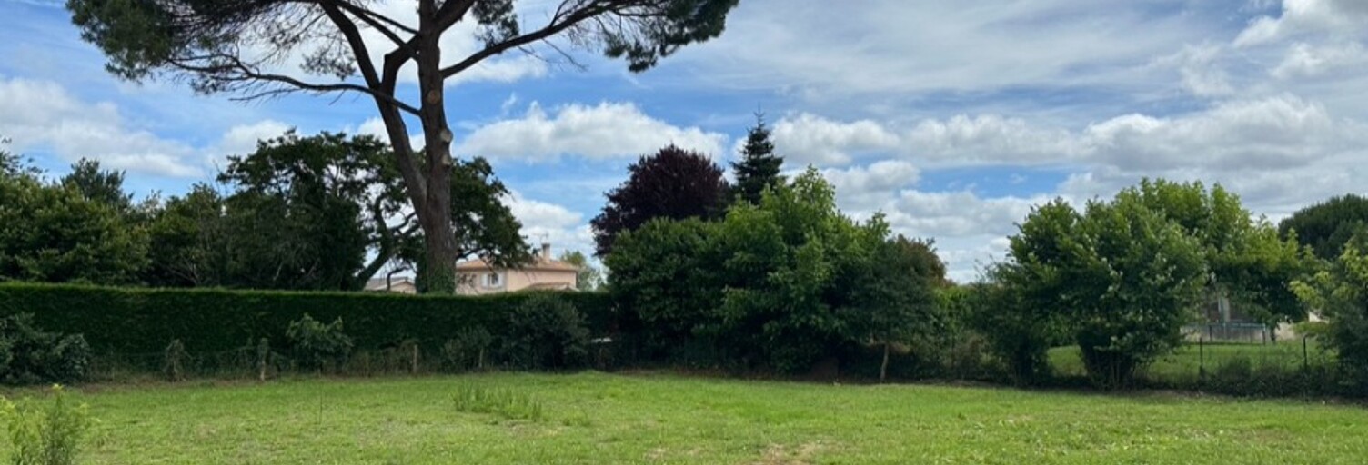 Terrain  700 m² à vendre à Saucats (33650)