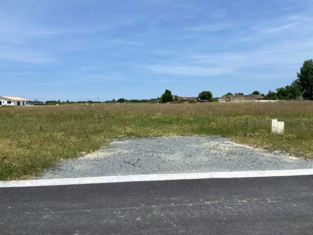 Terrain à bâtir à Portets (33640) — photo du bien