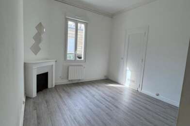 Appartement 2 pièces 900 €