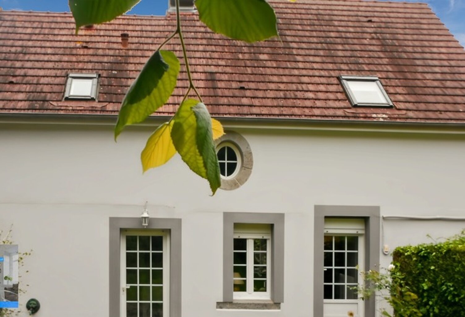 beaucoup de charme pour cette maison de campagne avec terrain — photo 1