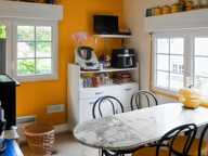 beaucoup de charme pour cette maison de campagne avec terrain — photo 3