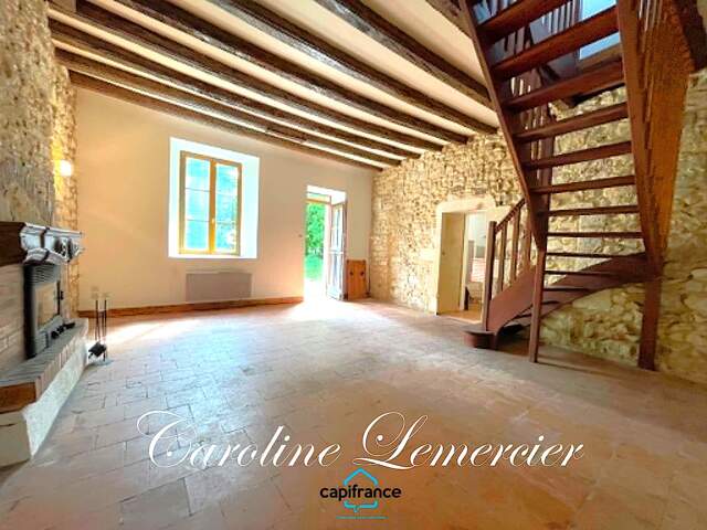 Maison à vendre  5 pièces VOUVRAY SUR HUISNE  (72)Fermette en campagne 100 m² habitables, 3 chambres, terrain 6000 m², cavité souterraine — photo du bien