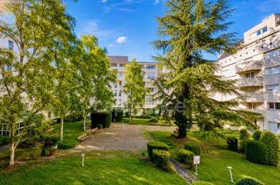 Appartement 5 pièces 140000 €