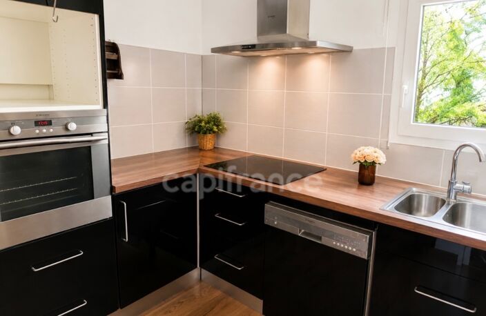 ÉPERNAY HYPER-CENTRE – APPARTEMENT T2 AVEC BALCON, PARKING & ASCENSEUR — photo 2