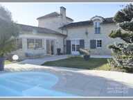 Département Gers (32) A vendre Condom propriété P7 210 m²- Terrain 5 483 m² — photo 4