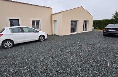 Maison à vendre 5 pièces SAINT MARTIN DE FRAIGNEAU (85) — photo du bien