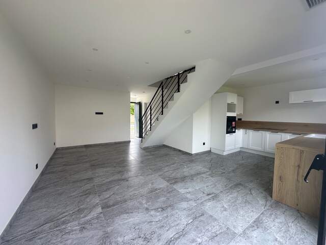 Maison à vendre 4 pièces PESSAC (33) — photo du bien