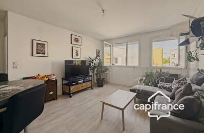 Beau 2 pièces 41m2 récent en dernier étage proche gare — photo du bien