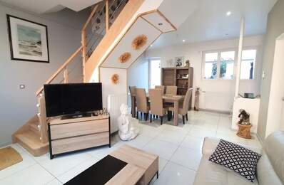 ROANNE – MAISON TYPE LOFT 95 m2 RÉNOVÉE AVEC GARAGE ET COUR PRIVATIVE — photo du bien