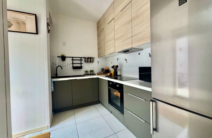 ROANNE – MAISON TYPE LOFT 95 m2 RÉNOVÉE AVEC GARAGE ET COUR PRIVATIVE — photo 3