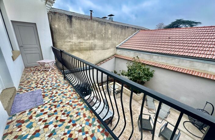 ROANNE – MAISON TYPE LOFT 95 m2 RÉNOVÉE AVEC GARAGE ET COUR PRIVATIVE — photo 5