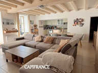 Maison charentaise en pierre - 120 m² habitables - 4 chambres + 1 bureau - TAILLEBOURG au coeur du village — photo 3