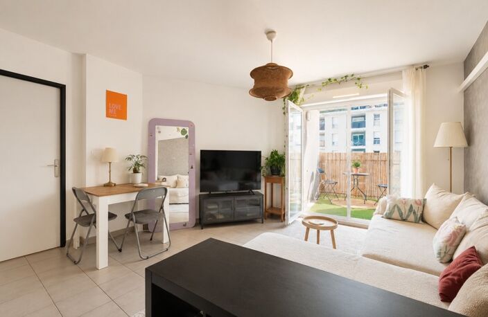 À vendre Appartement T3 de 59m² à MARSEILLE 10EME ARRONDISSEMENT — photo 3