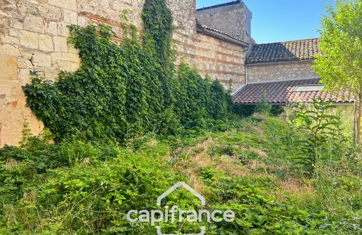 Maison en pierre à rénover avec fort potentiel en plein cœur de Puymirol — photo 2