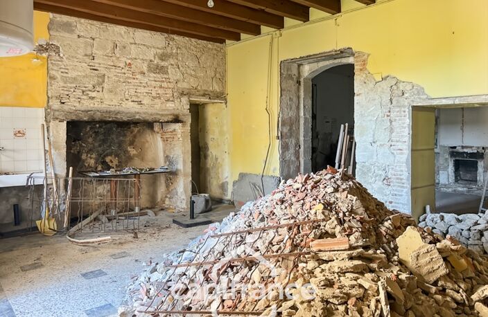 Maison en pierre à rénover avec fort potentiel en plein cœur de Puymirol — photo 5