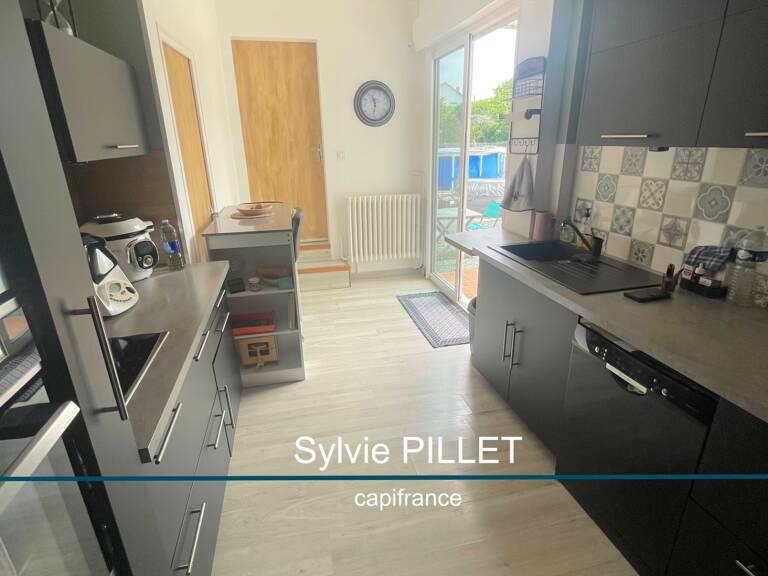Maison 8 pièces - 4 Chambres à Luçon (85400) — photo 1
