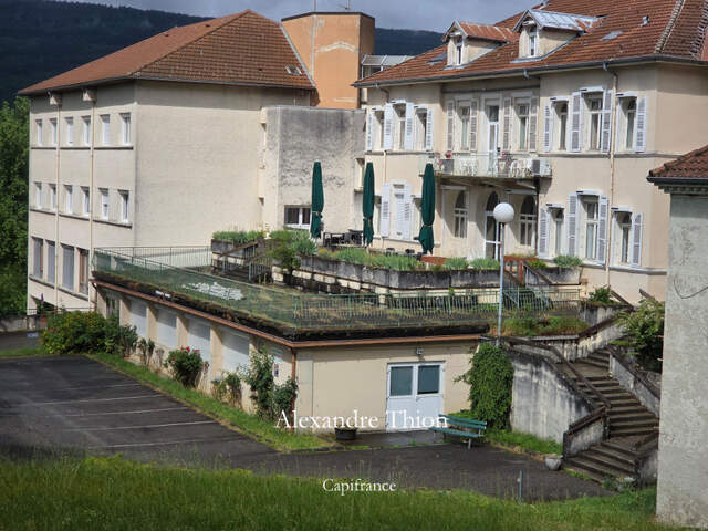Propriété à vendre  CONFORT (01) — photo du bien