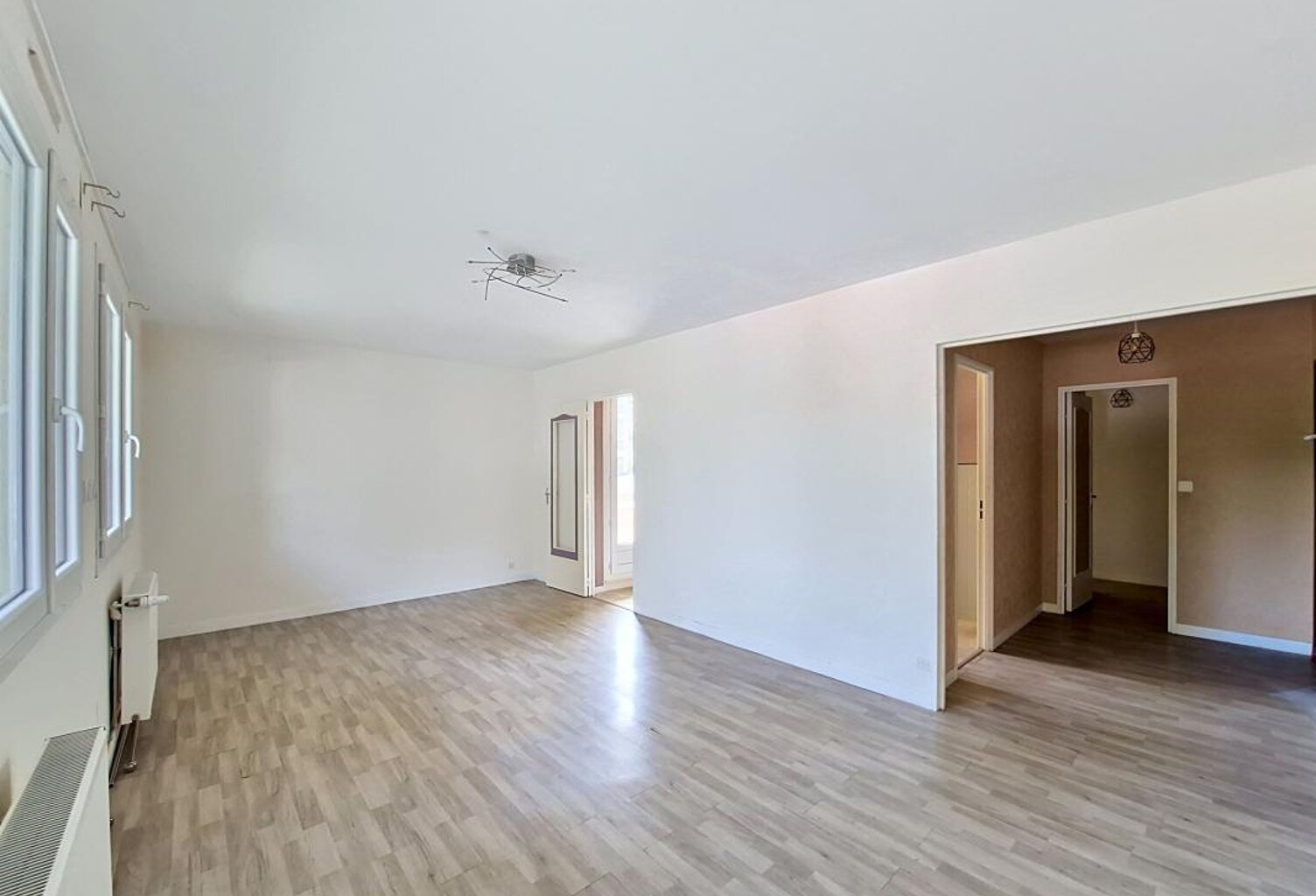 Appartement T3 avec balcon, cave et parking sous-sol — photo 1