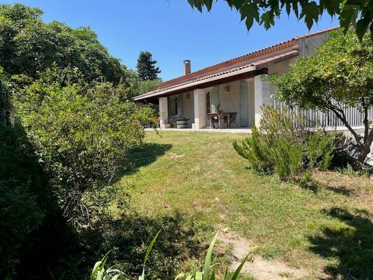 Châteaurenard, Grande villa avec avec garage, studio, piscine/pool house — photo 1