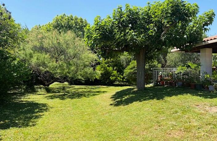 Châteaurenard, Grande villa avec avec garage, studio, piscine/pool house — photo 5