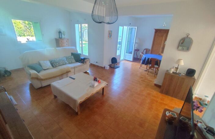 Villa 150m² 4 chambres + bureau - garage et piscine — photo 2