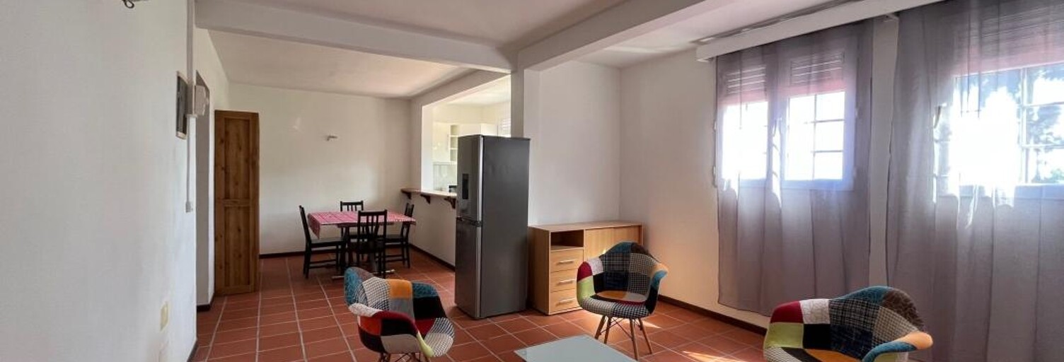 Appartement 2 Pièces 49 m² à louer à Fort-de-France (97200)