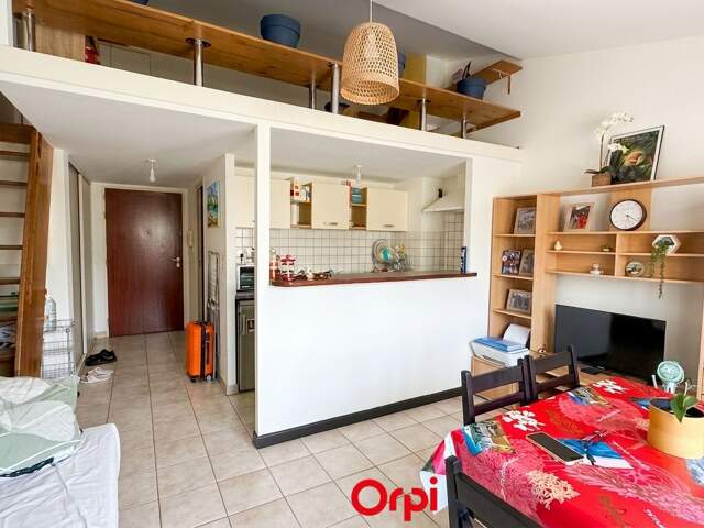 ORPI SAINT DENIS - APPARTEMENT T1 BIS BELLEPIERRE — photo du bien