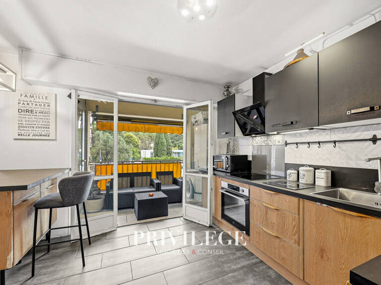 Exclusivité -- Appartement 3 pièces avec balcon, parking et c — photo 1